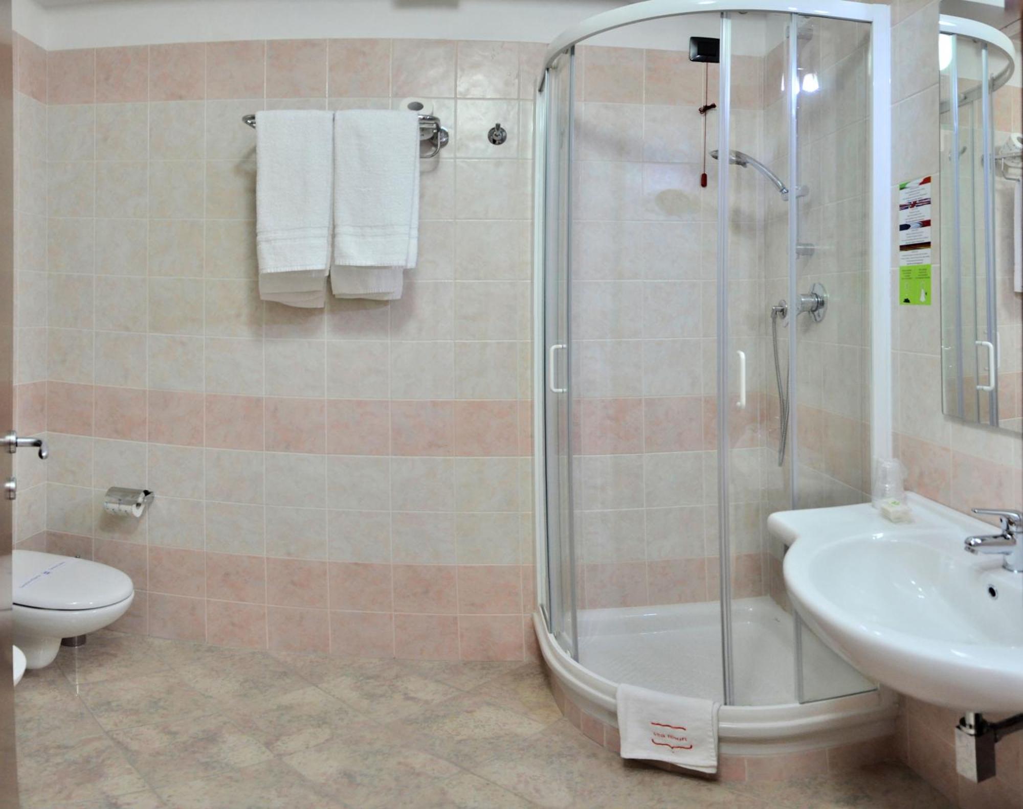 Vea Resort Hotel Mercato San Severino Δωμάτιο φωτογραφία