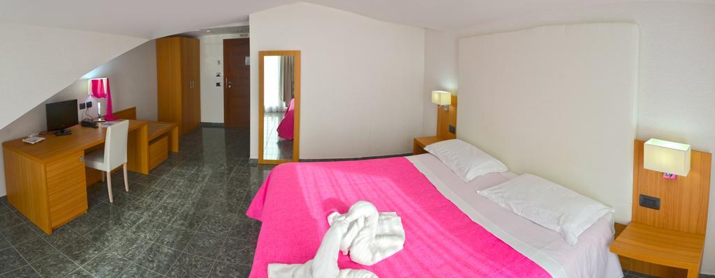 Vea Resort Hotel Mercato San Severino Δωμάτιο φωτογραφία