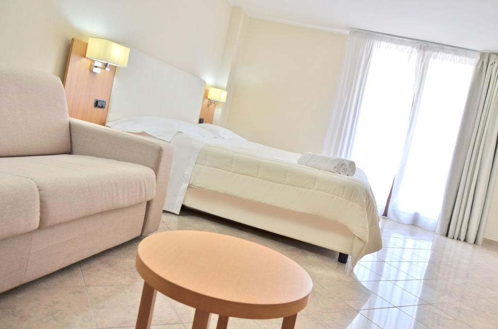 Vea Resort Hotel Mercato San Severino Εξωτερικό φωτογραφία