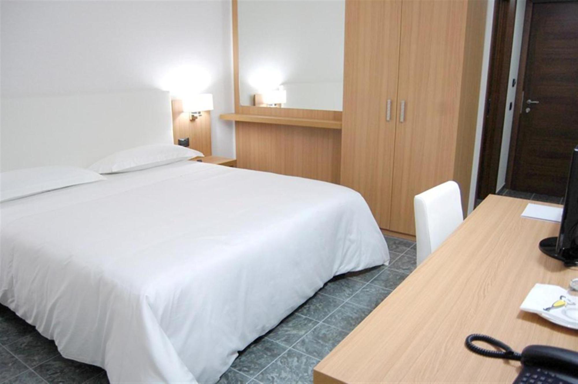 Vea Resort Hotel Mercato San Severino Εξωτερικό φωτογραφία
