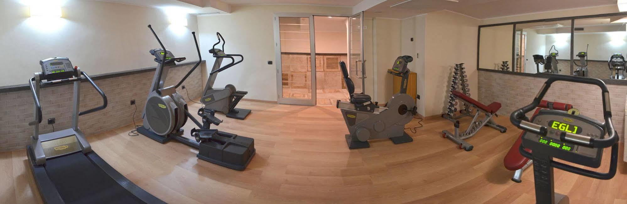 Vea Resort Hotel Mercato San Severino Εξωτερικό φωτογραφία